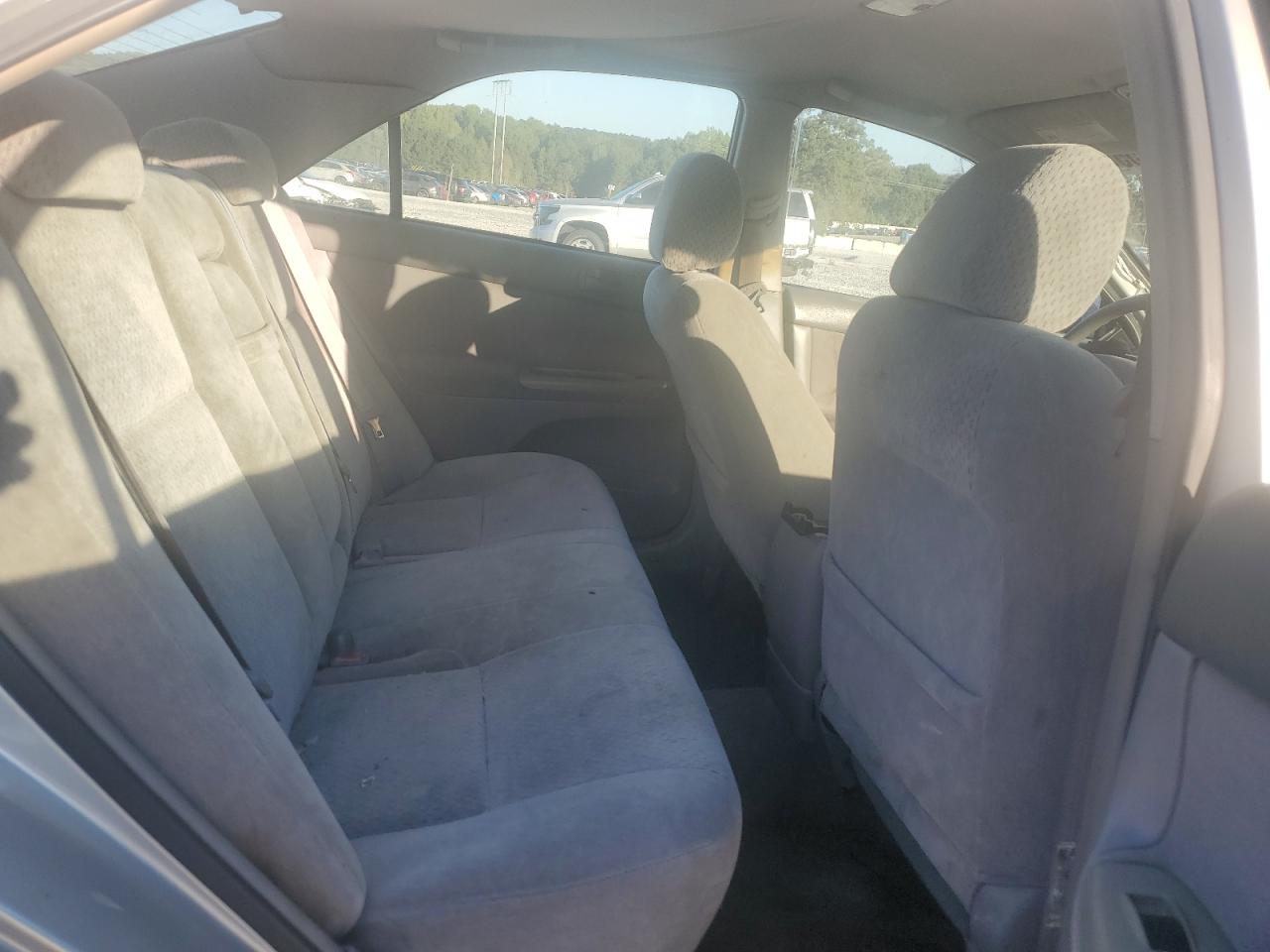 2003 Toyota Camry Le VIN: 4T1BE32K93U696702 Lot: 86153655