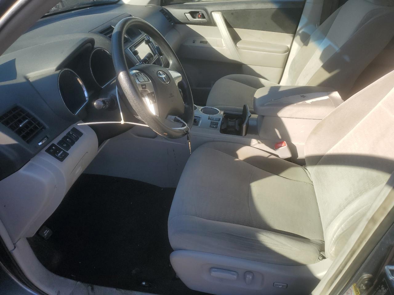 2013 Toyota Highlander Base VIN: 5TDBK3EH4DS248564 Lot: 85304715