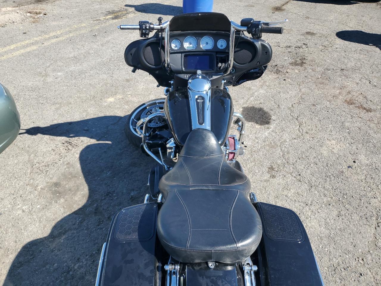 2022 Harley-Davidson Flhx VIN: 1HD1KBC15NB672208 Lot: 81983425