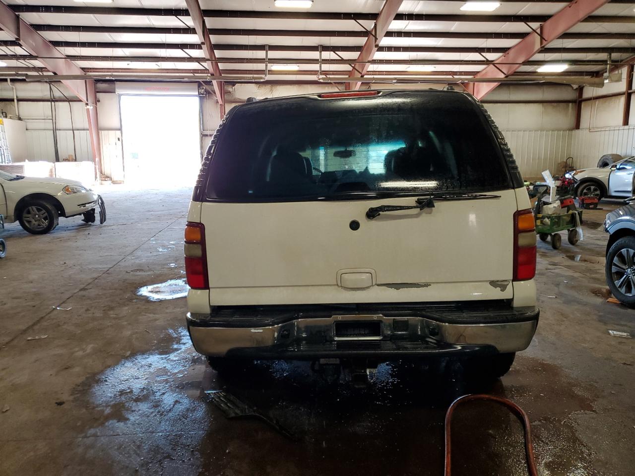 2003 Chevrolet Tahoe K1500 VIN: 1GNEK13T43R261697 Lot: 84537595