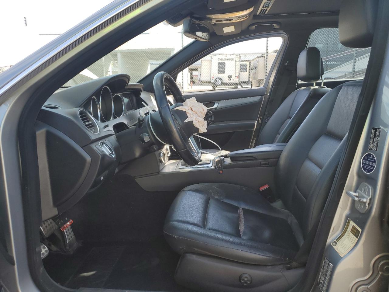 2012 Mercedes-Benz C 250 VIN: WDDGF4HB4CR203585 Lot: 85945845