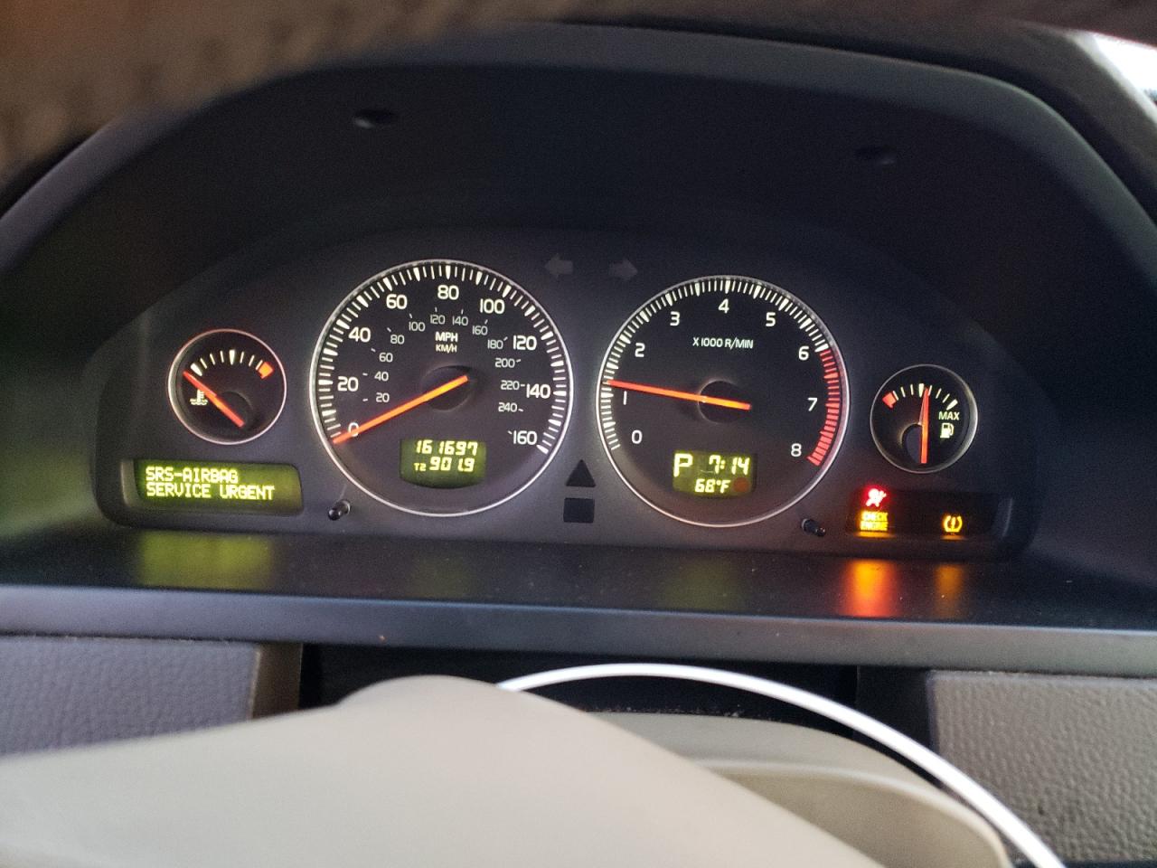 2010 Volvo Xc90 3.2 VIN: YV4982CY9A1561318 Lot: 85471665