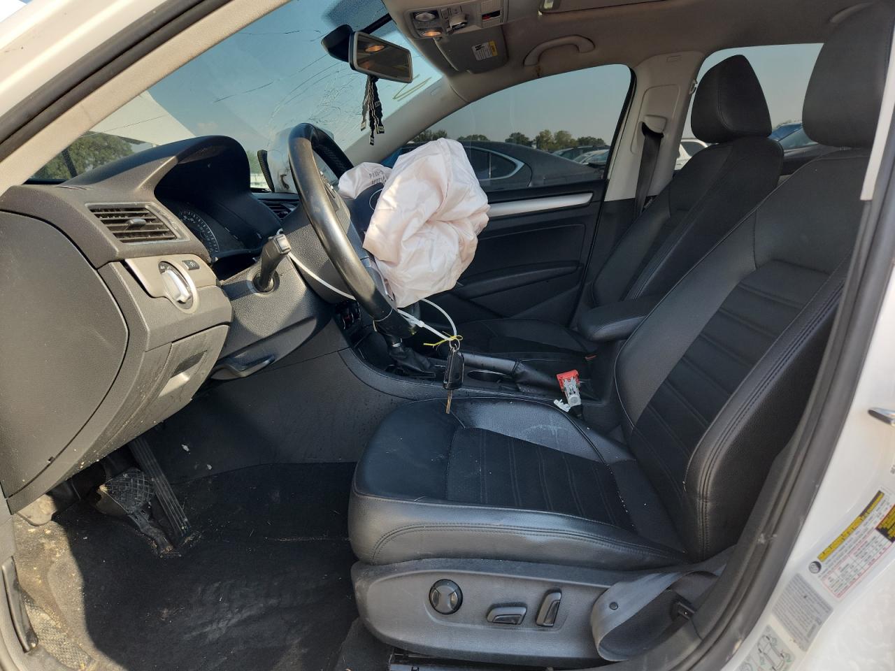 2015 Volkswagen Passat Se VIN: 1VWBT7A36FC099283 Lot: 81553045