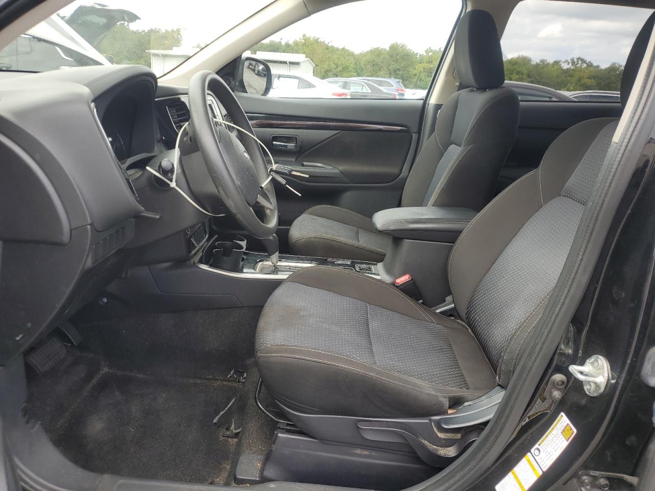 2019 Mitsubishi Outlander Es VIN: JA4AD2A38KZ048156 Lot: 90359485