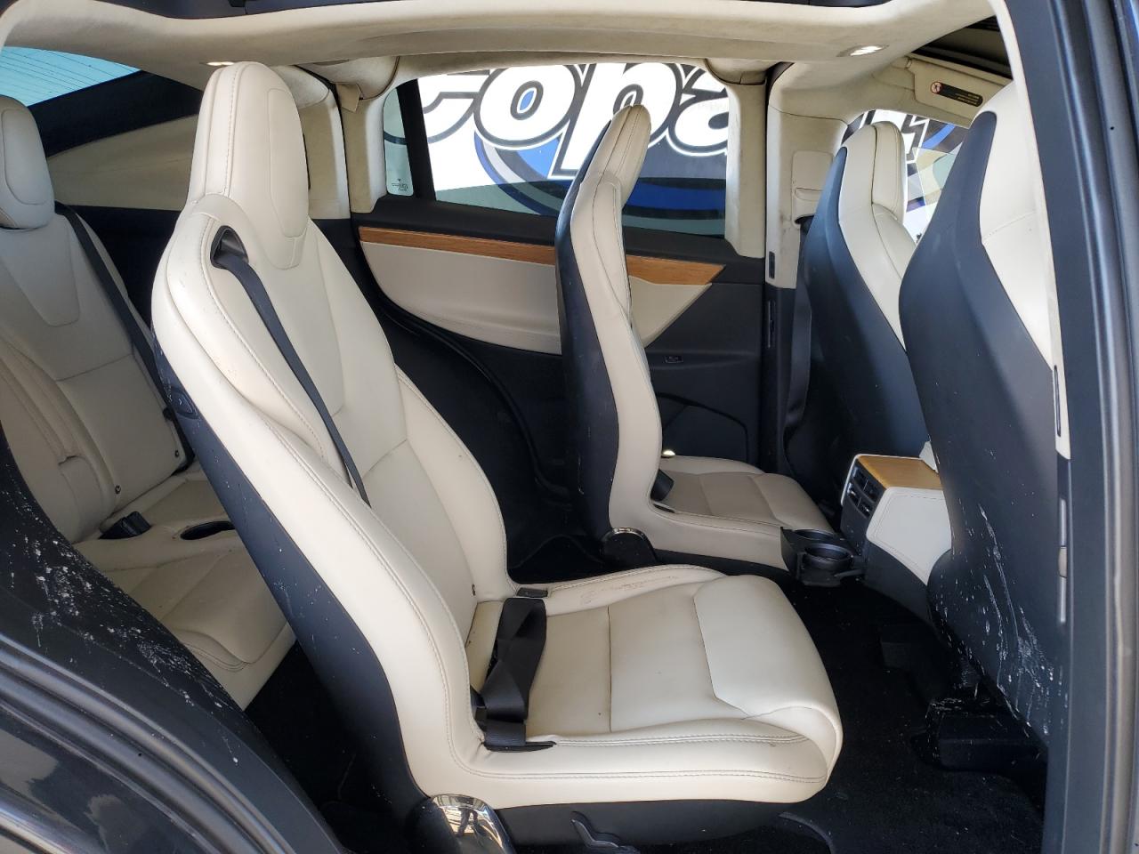 2018 Tesla Model X VIN: 5YJXCBE22JF115407 Lot: 89698525