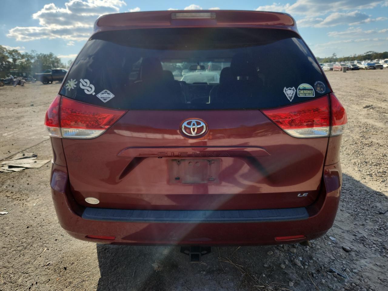 2011 Toyota Sienna Le VIN: 5TDKK3DC1BS156752 Lot: 87236265