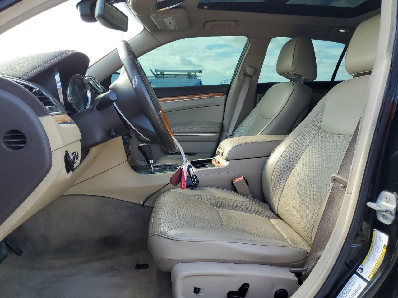 2013 Chrysler 300C VIN: 2C3CCAET9DH670813 Lot: 82469405