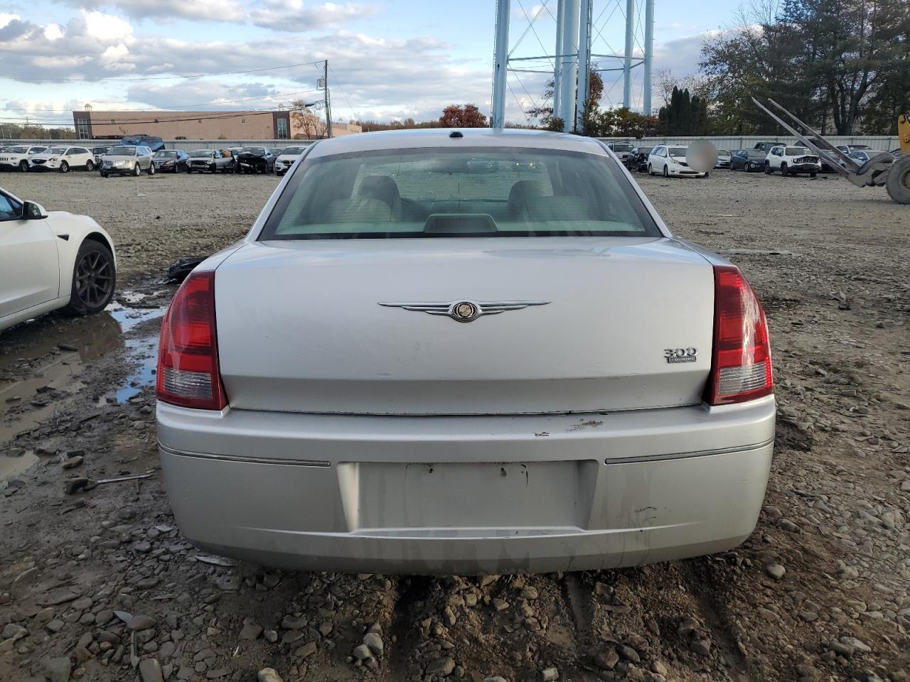 2007 Chrysler 300 Touring VIN: 2C3KA53G37H630228 Lot: 90087305