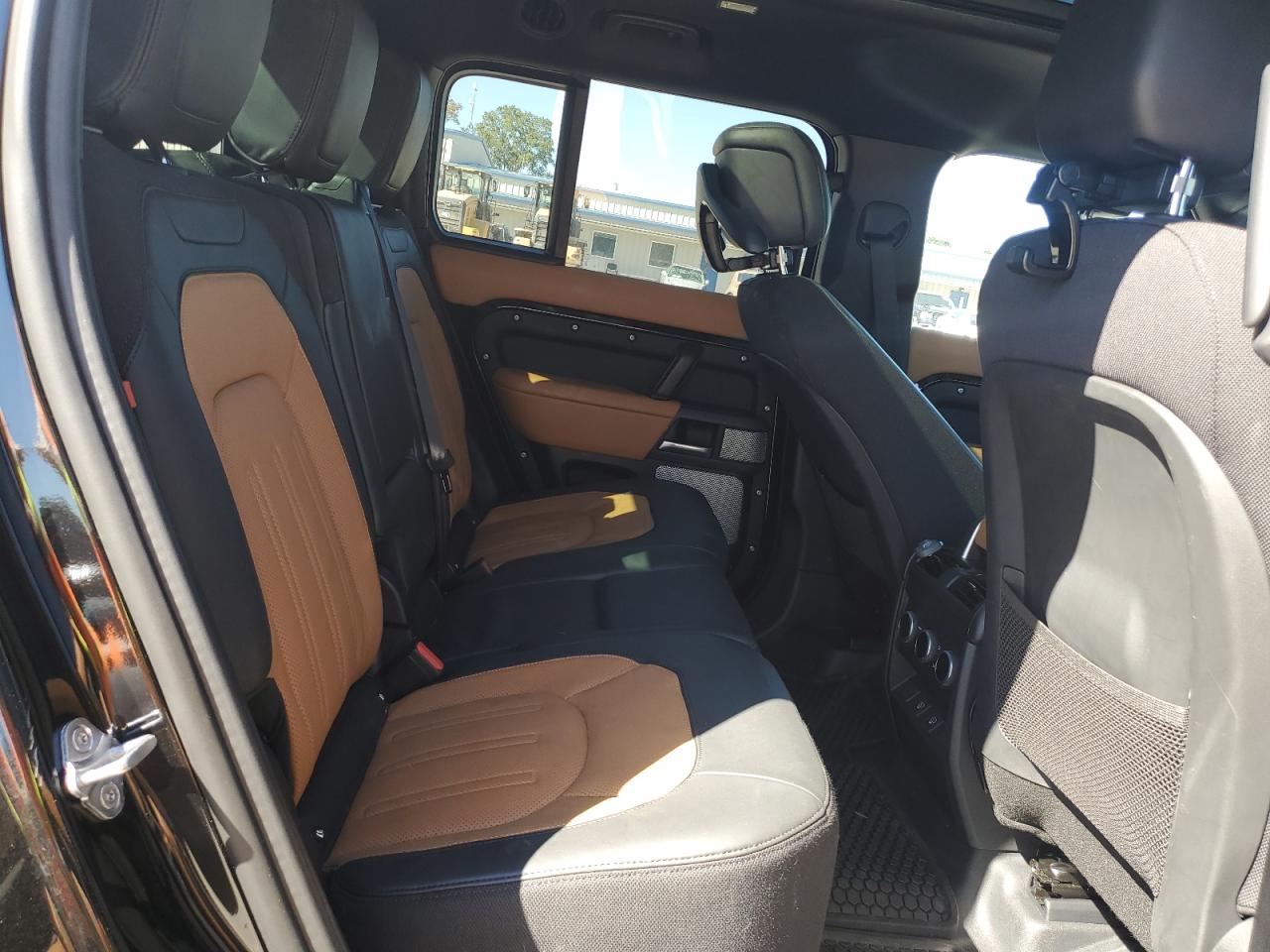 2024 Land Rover Defender 130 X VIN: SALEXFEU3R2347901 Lot: 90226115