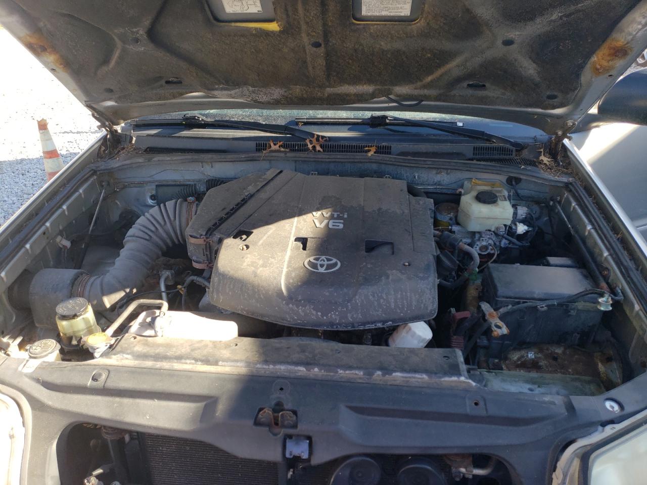 2004 Toyota 4Runner Sr5 VIN: JTEZU14RX48011052 Lot: 89667125