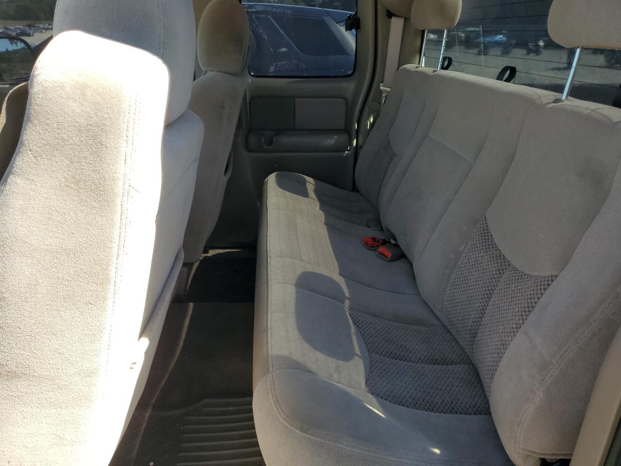 2003 Chevrolet Silverado C1500 VIN: 2GCEC19V031271182 Lot: 84250995