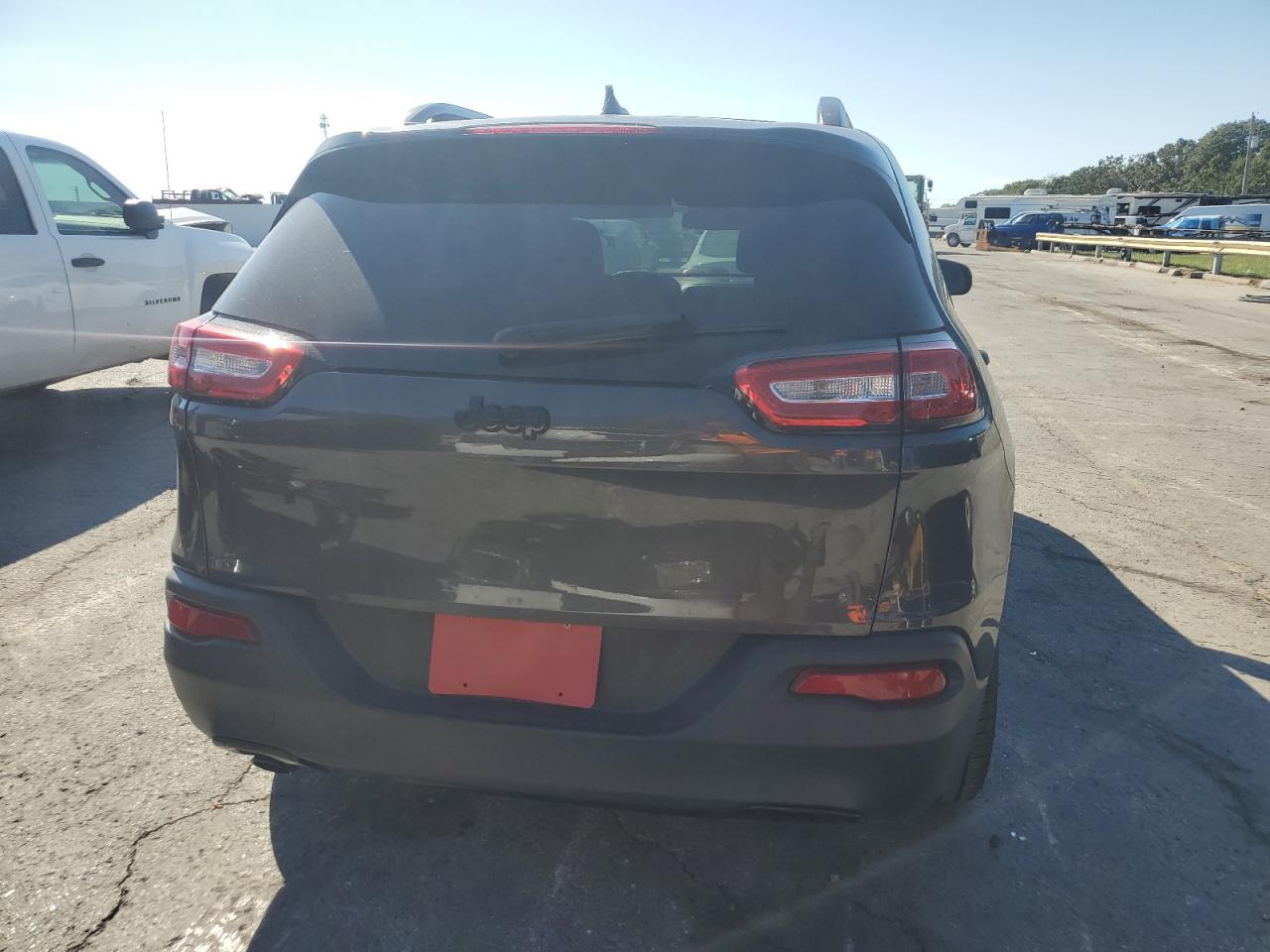 2017 Jeep Cherokee Sport VIN: 1C4PJLABXHW586244 Lot: 85785225