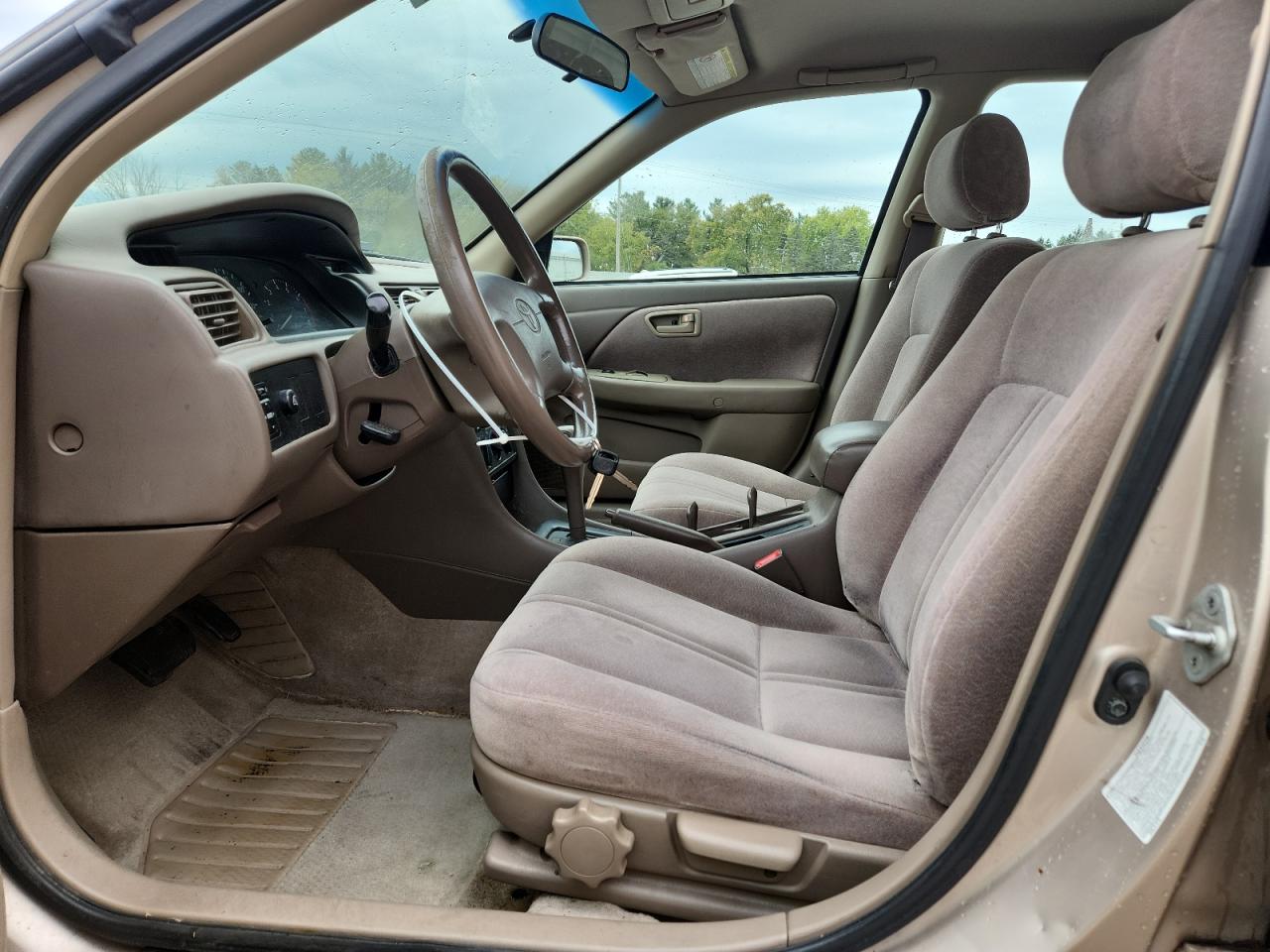 1998 Toyota Camry Ce VIN: 4T1BG22K6WU262259 Lot: 86173725