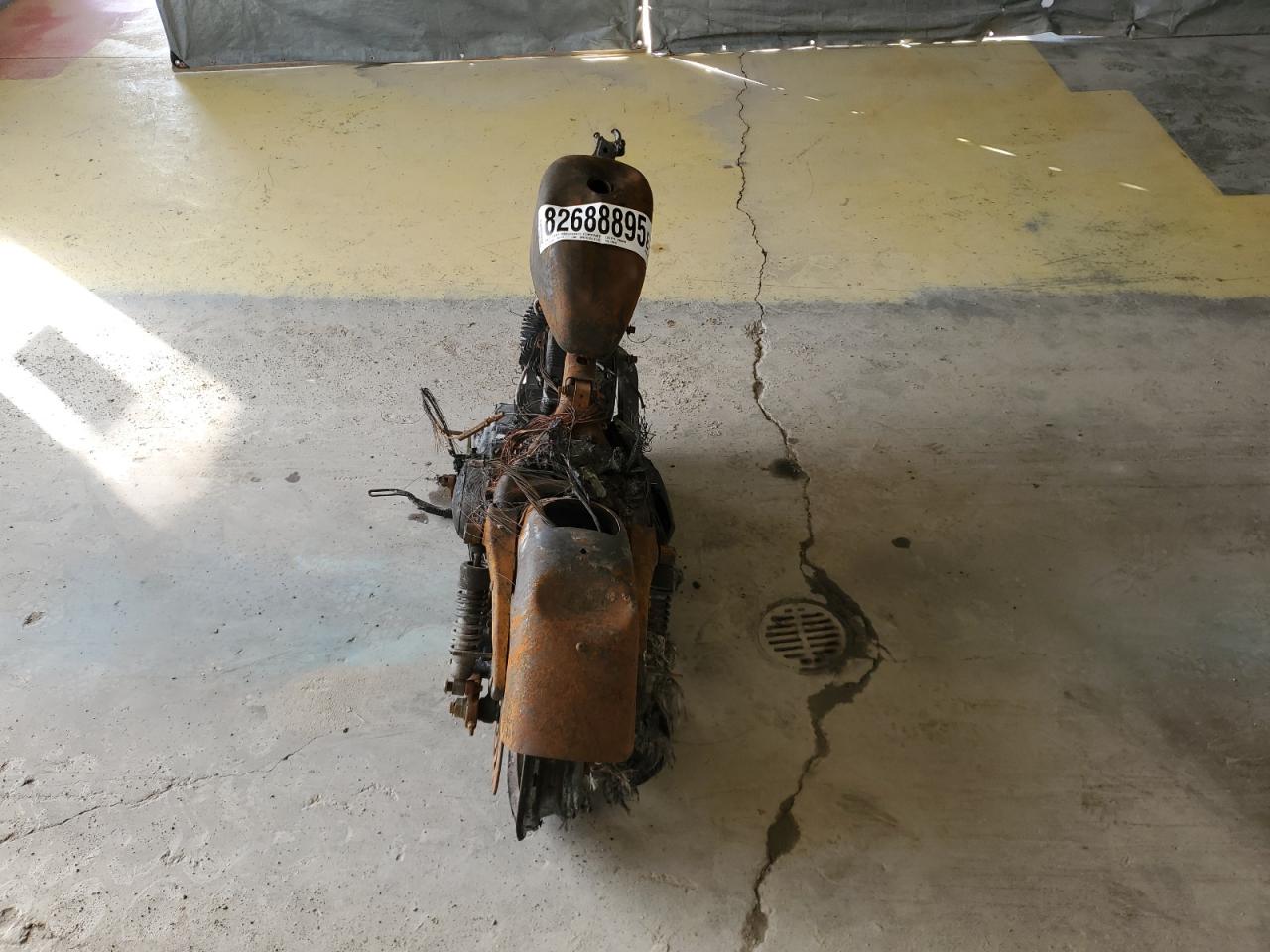 2009 Harley-Davidson Xl883 N VIN: 1HD4LE2479K442649 Lot: 82688895