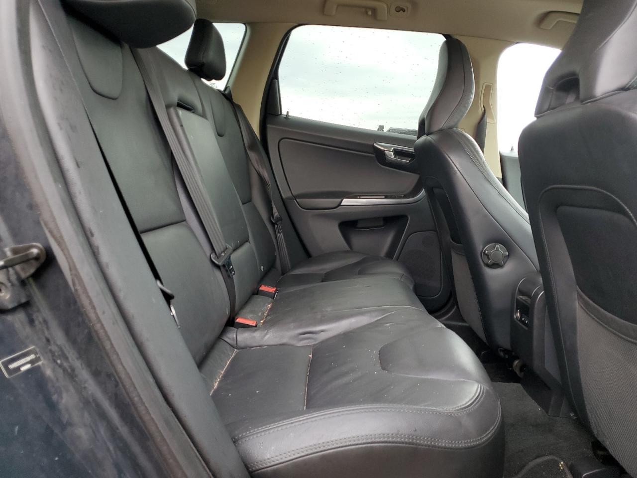 2013 Volvo Xc60 3.2 VIN: YV4952DZ6D2384175 Lot: 86142675