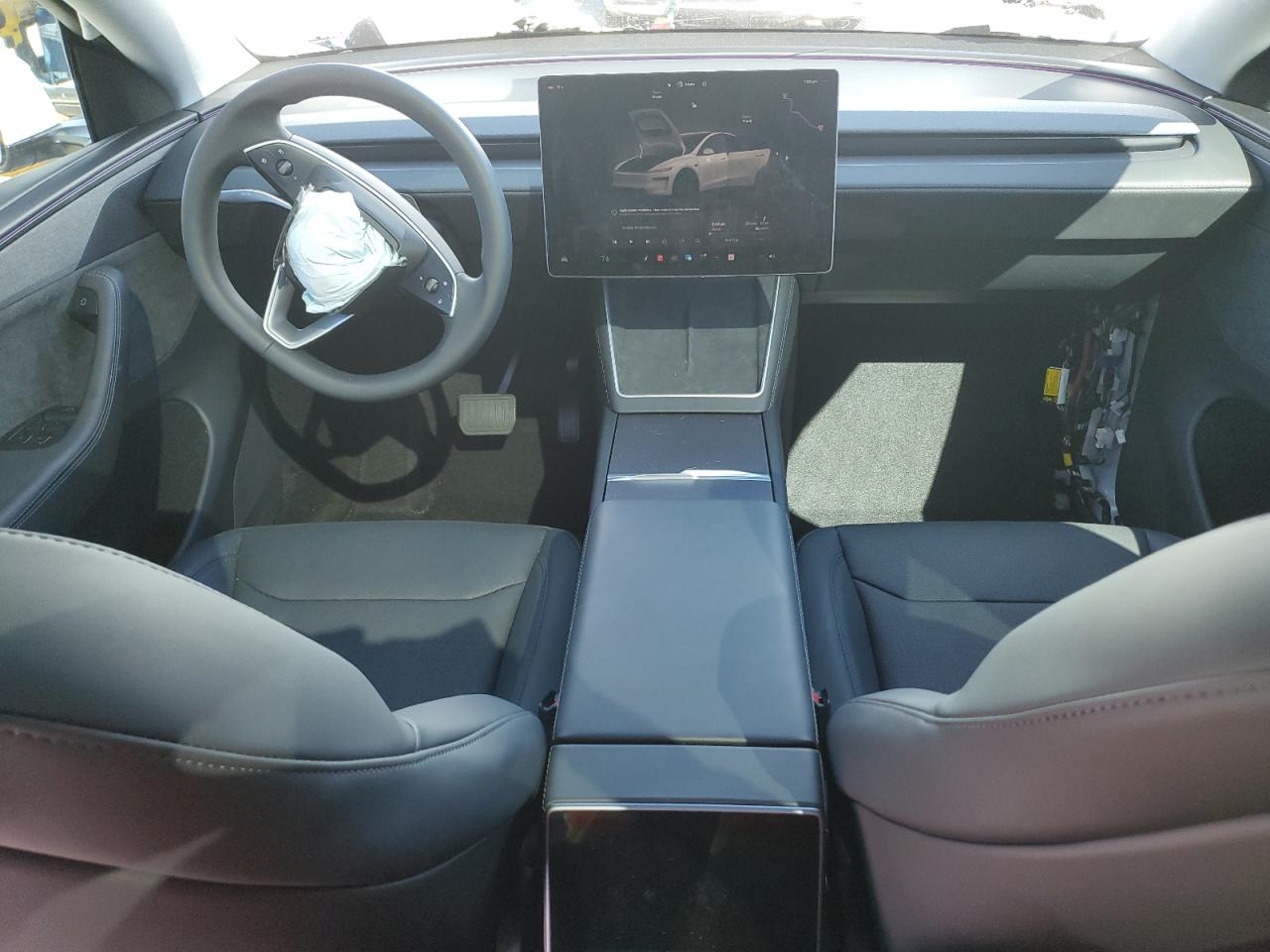 2026 Tesla Model Y VIN: 7SAYGDEE6TF346587 Lot: 89501705