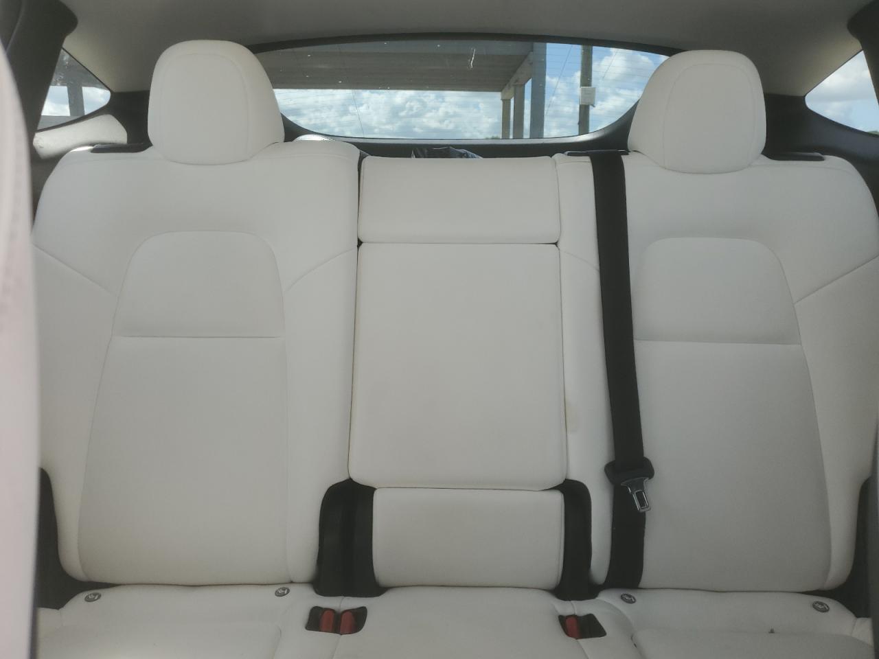 2021 Tesla Model Y VIN: 5YJYGDEEXMF187409 Lot: 84808365