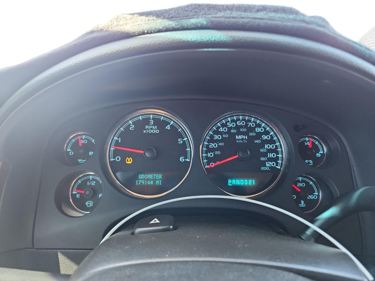 2008 Chevrolet Tahoe K1500 VIN: 1GNFK130X8R168796 Lot: 82281615