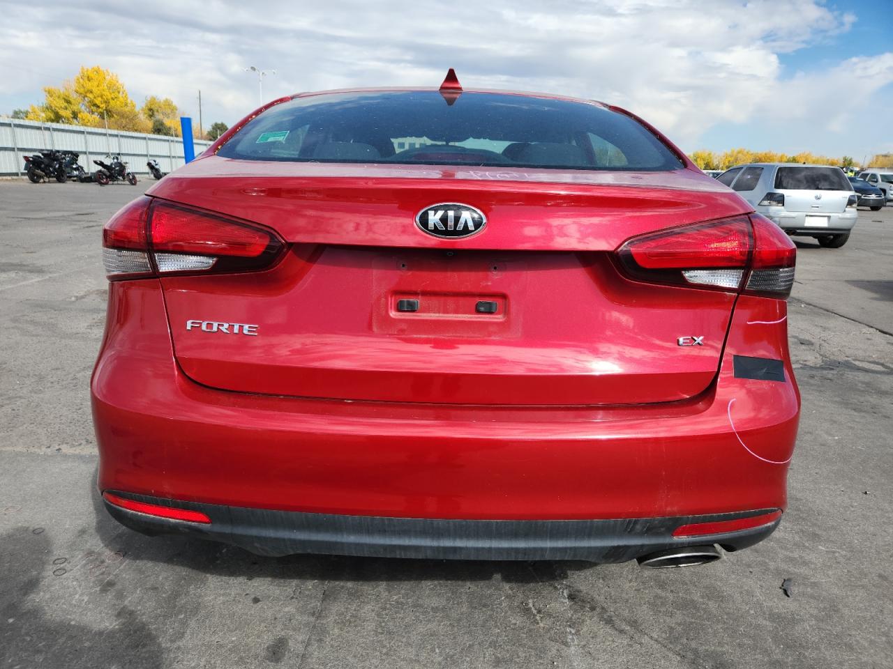 2017 Kia Forte Ex VIN: 3KPFL4A89HE093164 Lot: 82776875