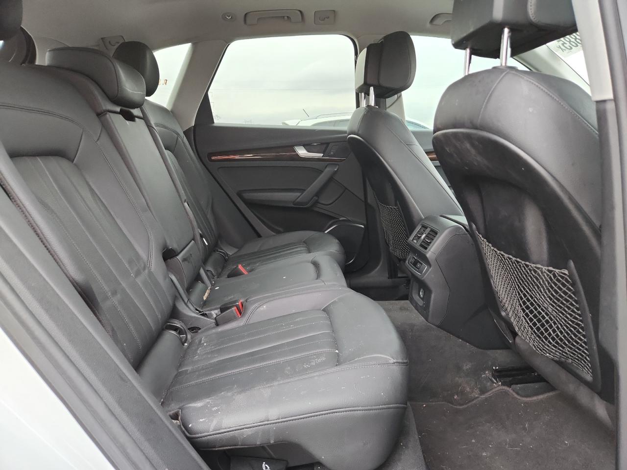 2020 Audi Q5 Premium VIN: WA1ANAFYXL2082363 Lot: 81972885