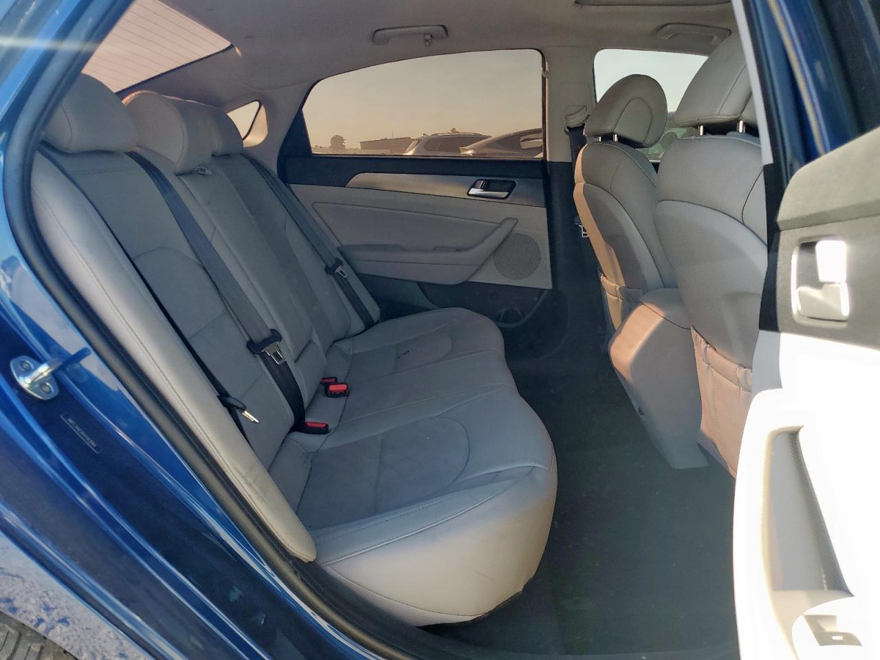 2017 Hyundai Sonata Sport VIN: 5NPE34AF8HH583066 Lot: 84937125