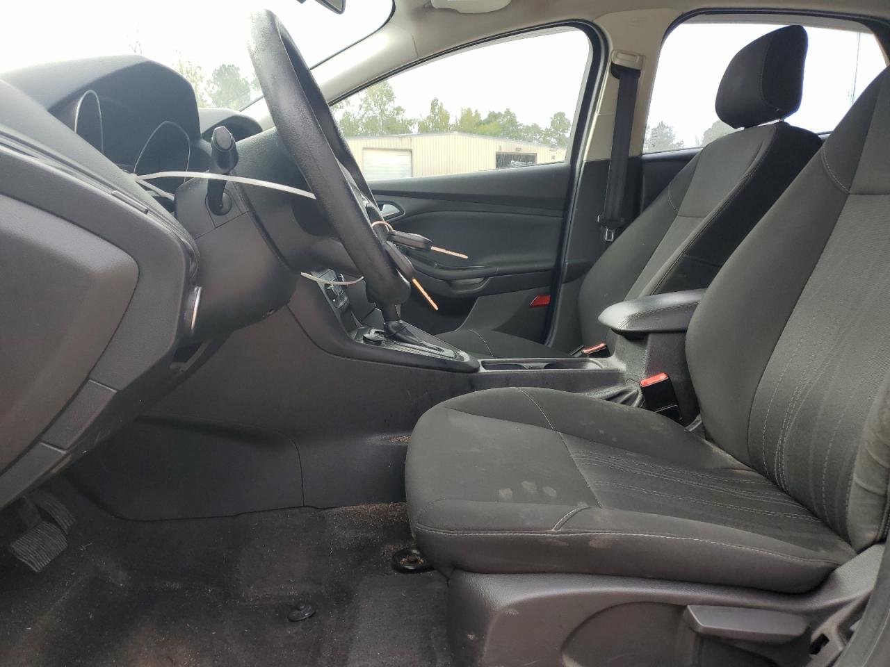 2018 Ford Focus Se VIN: 1FADP3K27JL295553 Lot: 85077905