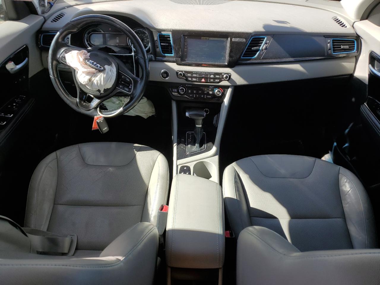 2018 Kia Niro Touring VIN: KNDCE3LC8J5126438 Lot: 87277345