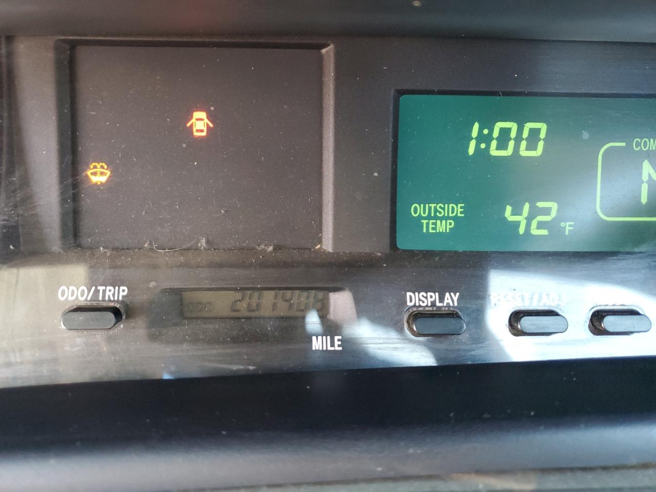 2002 Toyota Avalon Xl VIN: 4T1BF28B62U235910 Lot: 82748195