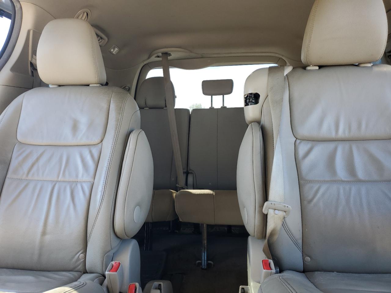 2017 Toyota Sienna Xle VIN: 5TDYZ3DC8HS831687 Lot: 85853105