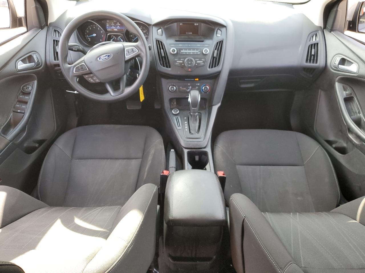 2017 Ford Focus Se VIN: 1FADP3F26HL218886 Lot: 86186125