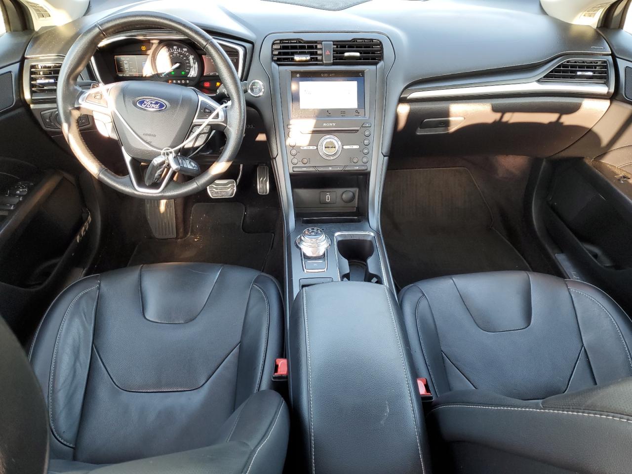 2017 Ford Fusion Titanium VIN: 3FA6P0K93HR266860 Lot: 90366035