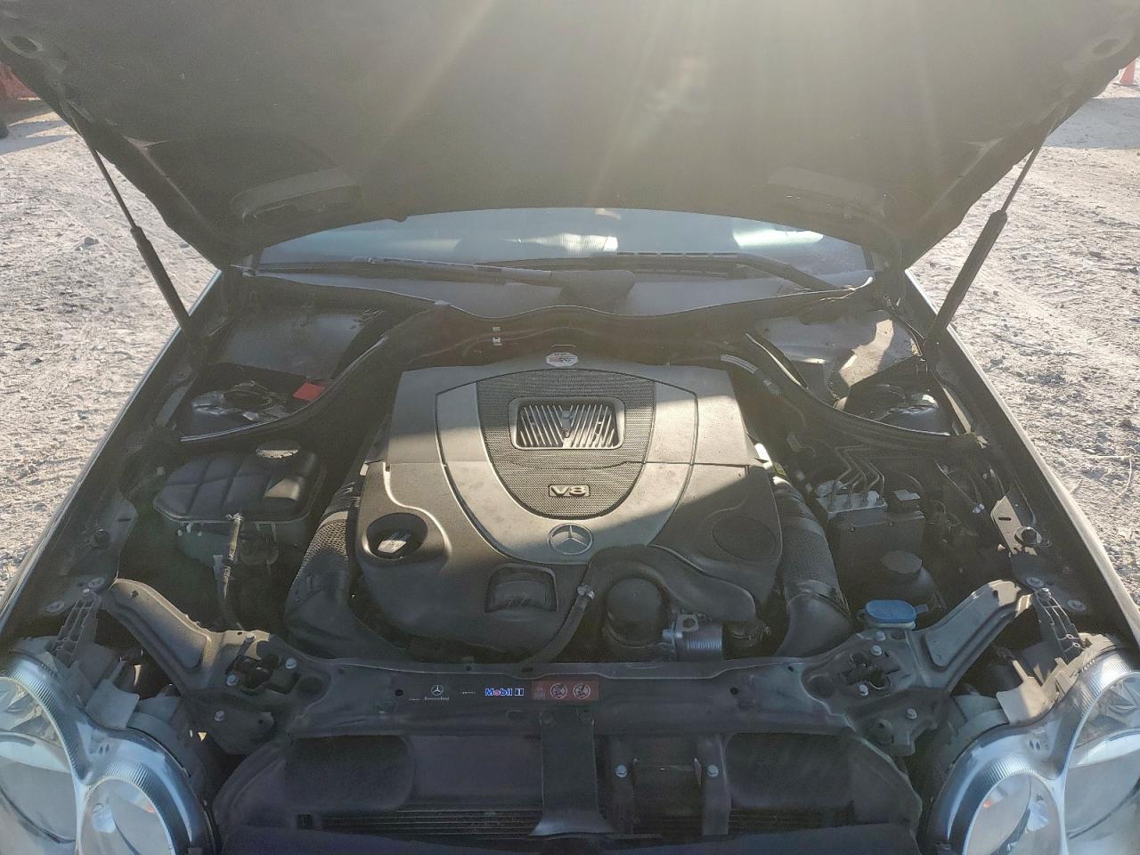 2009 Mercedes-Benz Clk 550 VIN: WDBTJ72H29F263945 Lot: 85141415