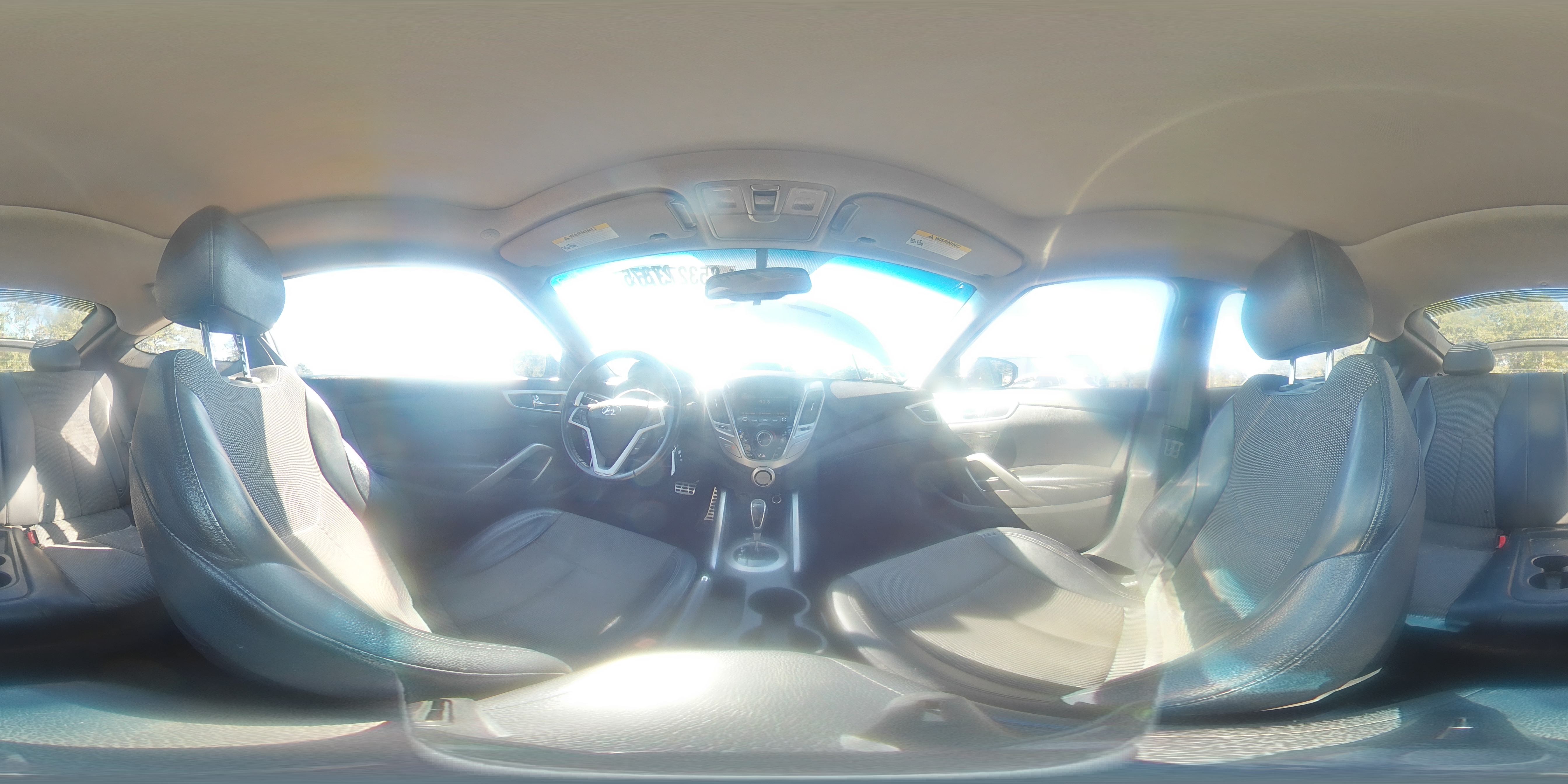 2014 Hyundai Veloster VIN: KMHTC6AD8EU184561 Lot: 85327375