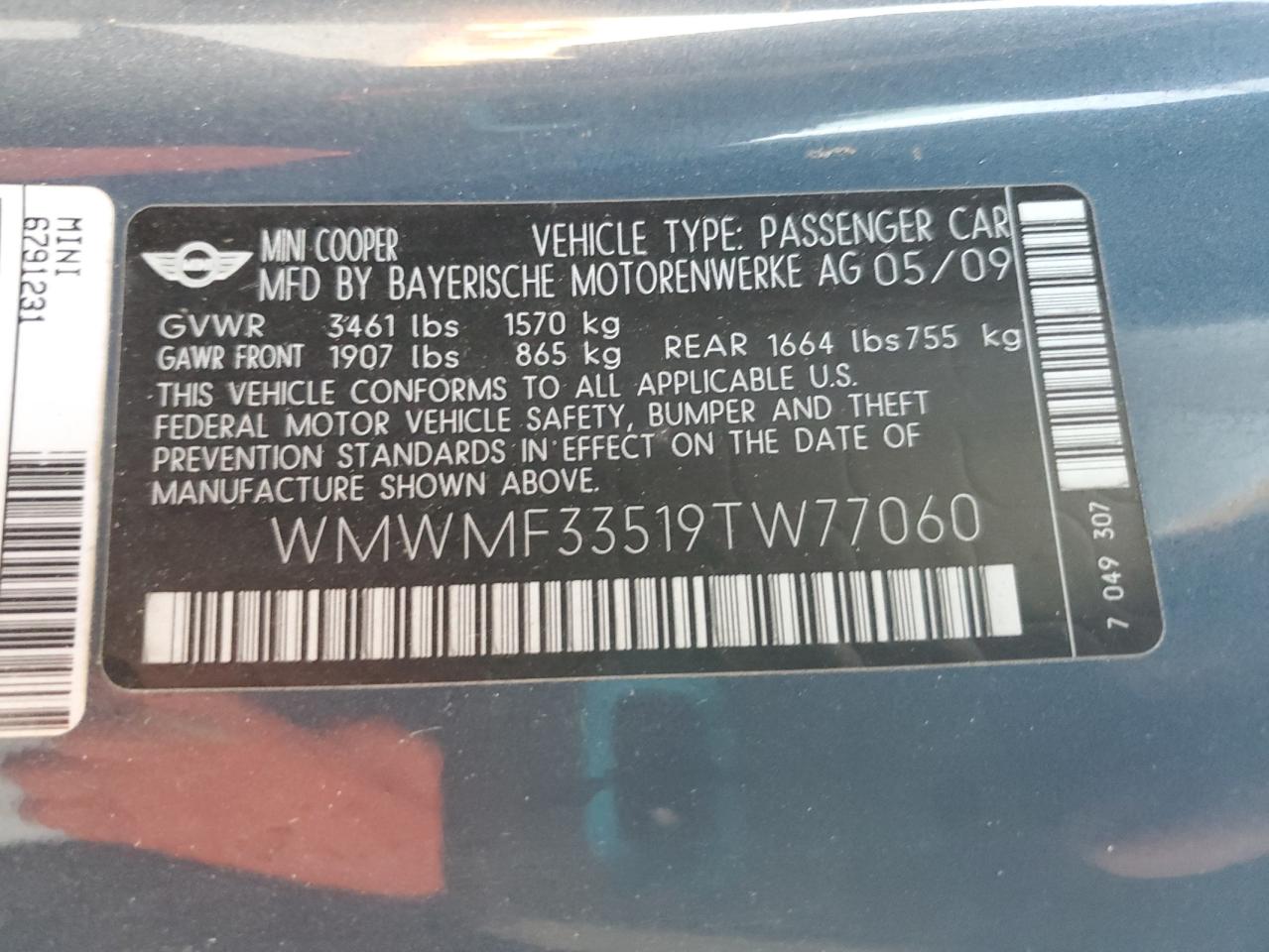 2009 Mini Cooper VIN: WMWMF33519TW77060 Lot: 86070705