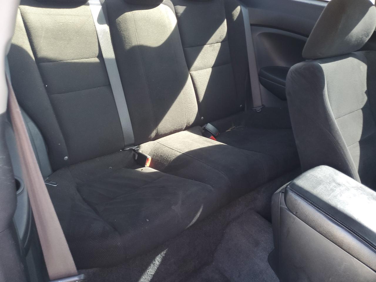 2010 Honda Accord Ex VIN: 1HGCS1B7XAA008188 Lot: 82344925