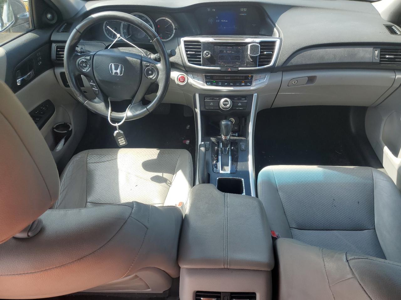 2013 Honda Accord Exl VIN: 1HGCR2F87DA030464 Lot: 85684275