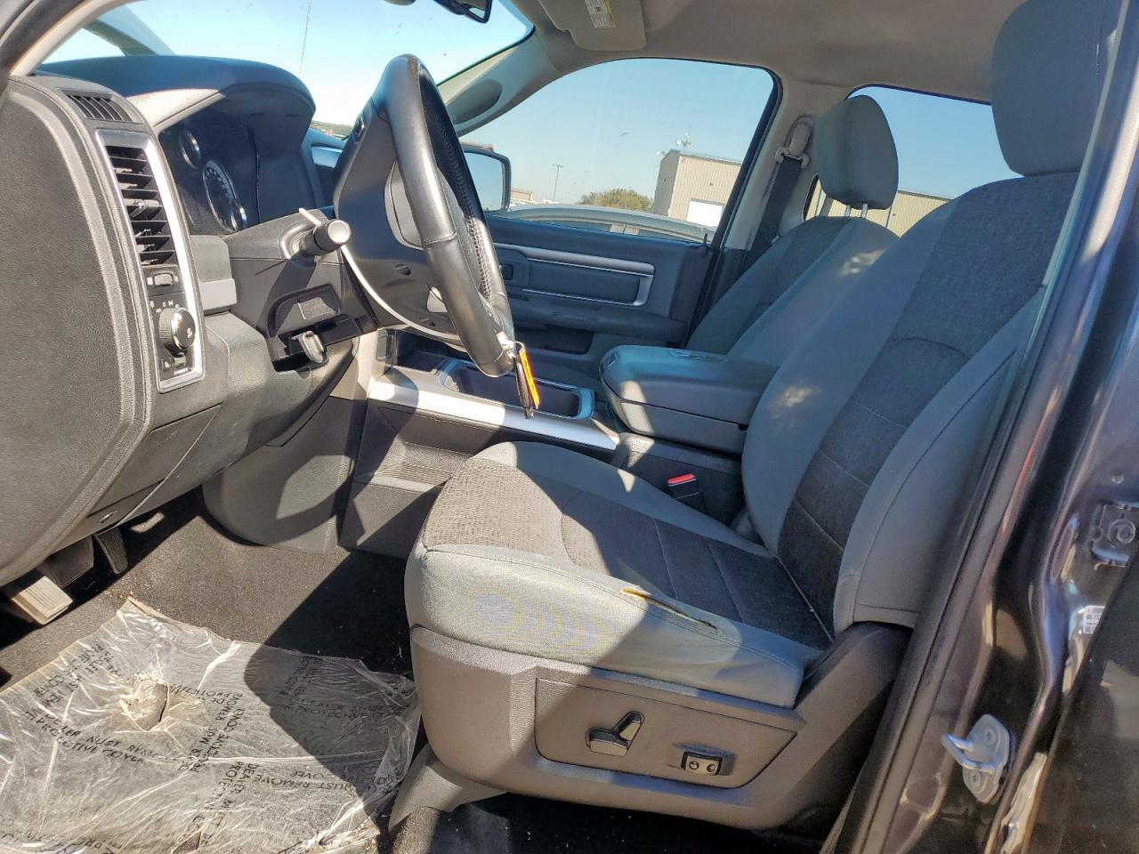 2016 Ram 1500 Slt VIN: 1C6RR6LG5GS241437 Lot: 90658025