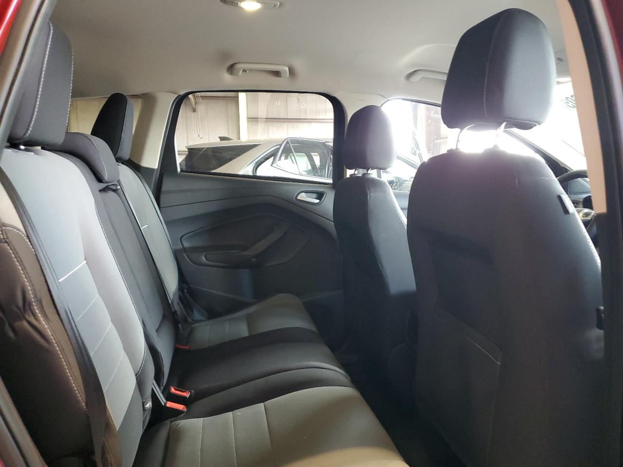 2015 Ford Escape Se VIN: 1FMCU0GXXFUB80234 Lot: 90928605