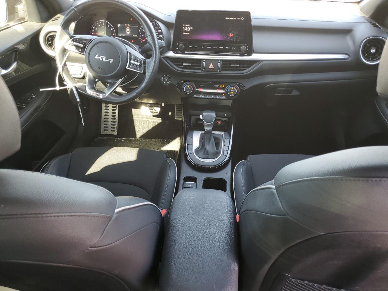 2024 Kia Forte Gt Line VIN: 3KPF54AD9RE759643 Lot: 90741855