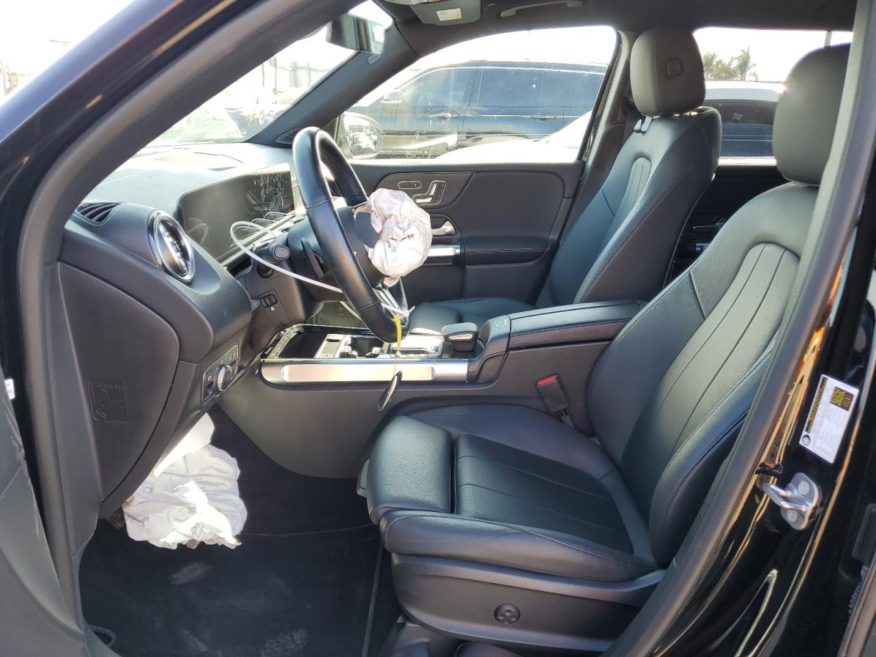 Фото: W1N4M4GB1PW318049