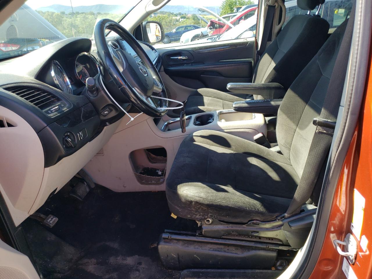 2012 Dodge Grand Caravan Sxt VIN: 2C4RDGCG7CR211638 Lot: 82377115