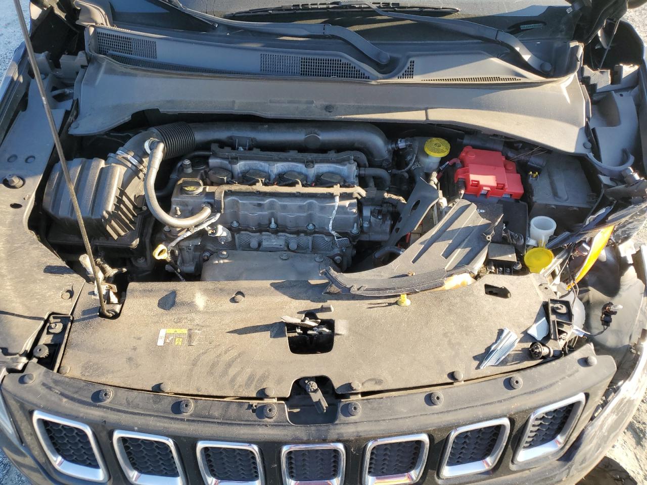 2019 Jeep Compass Sport VIN: 3C4NJCAB5KT814963 Lot: 84947825