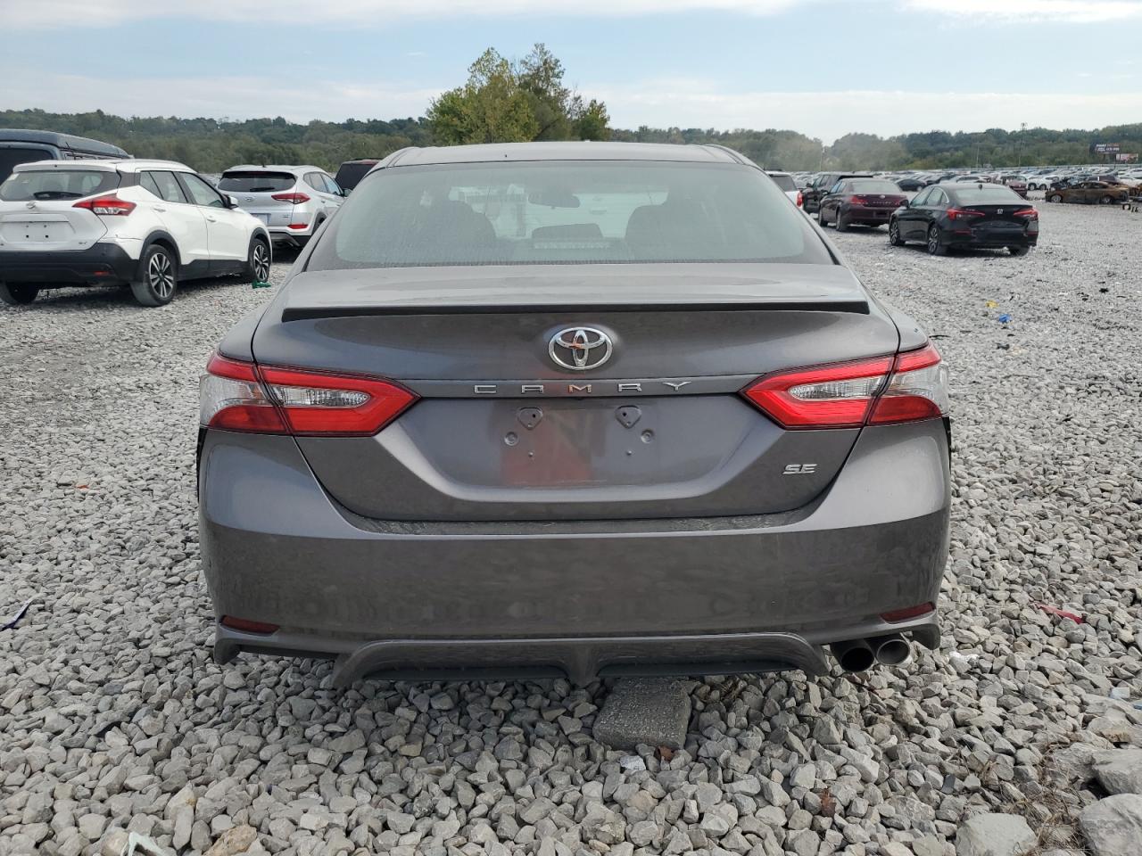 2018 Toyota Camry L VIN: 4T1B11HK1JU655761 Lot: 86176685