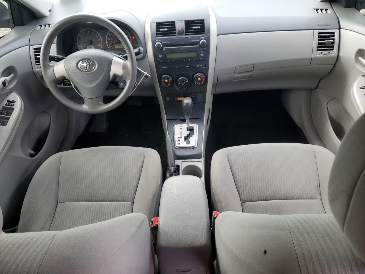 2010 Toyota Corolla Base VIN: 2T1BU4EEXAC304940 Lot: 85704875