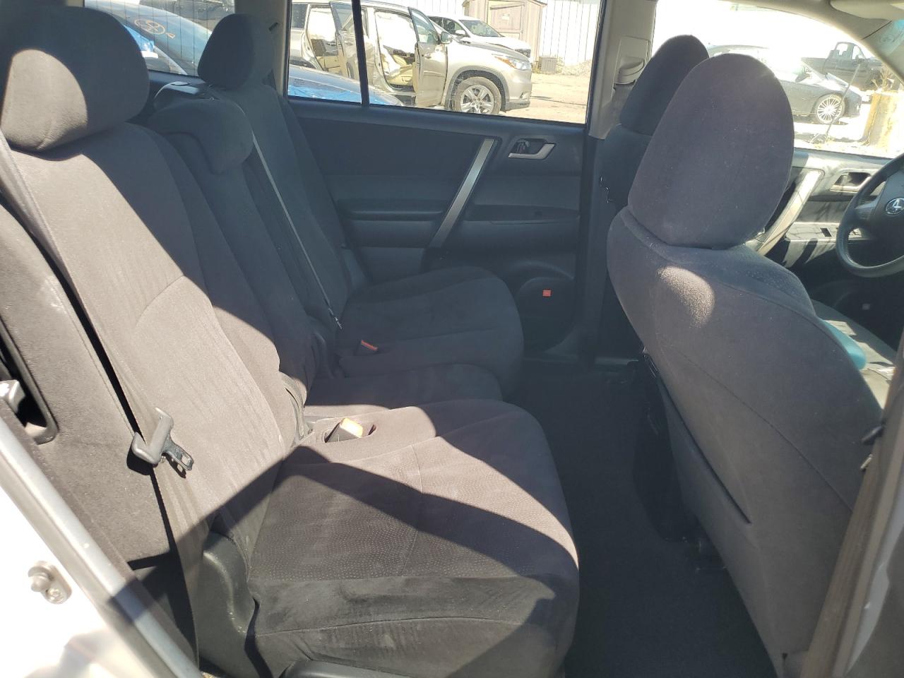 2010 Toyota Highlander Sport VIN: 5TDEK3EH4AS003109 Lot: 84806785