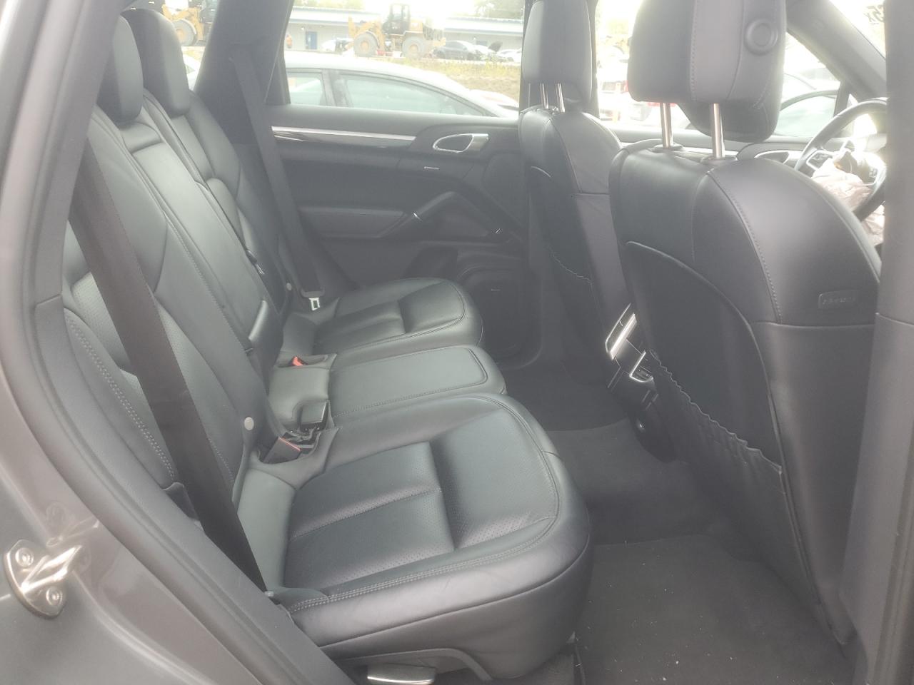 2016 Porsche Cayenne S VIN: WP1AB2A21GLA93967 Lot: 86649765