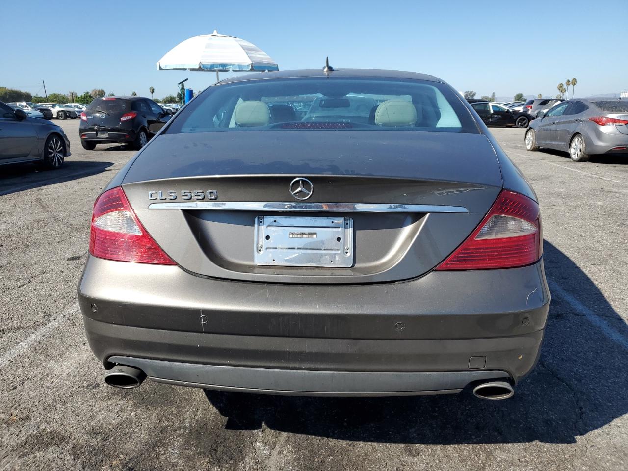 2008 Mercedes-Benz Cls 550 VIN: WDDDJ72XX8A121762 Lot: 84990595