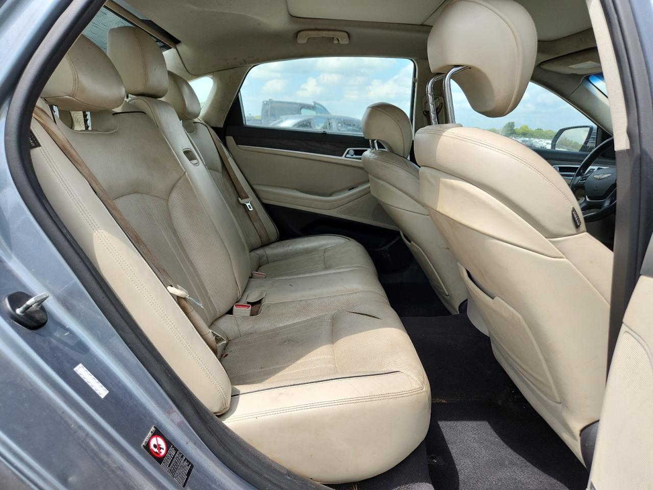 2016 Hyundai Genesis 3.8L VIN: KMHGN4JE0GU106447 Lot: 85702635