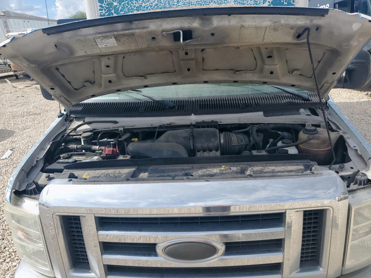 2014 Ford Econoline E450 Super Duty Cutaway Van VIN: 1FDWE4FL4EDA69953 Lot: 85526825