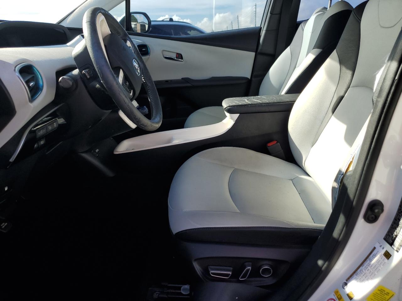 2016 Toyota Prius VIN: JTDKARFUXG3006305 Lot: 85284665